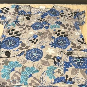 Nurses scrub top by UA scrubs